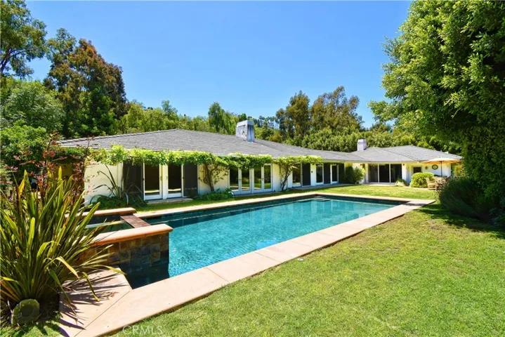 4 Chestnut Lane, Rolling Hills, California 90274