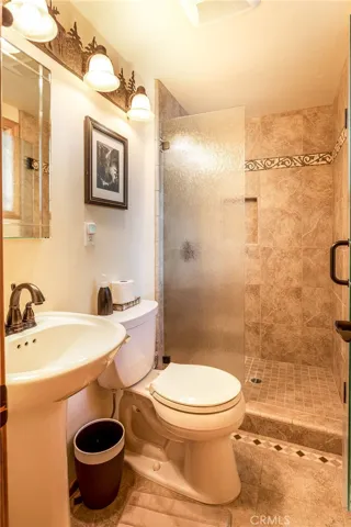 Main level 3/4 bathroom.