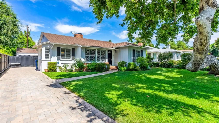 4637 Varna Avenue, Sherman Oaks, California 91423