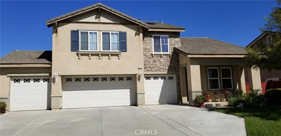 1172 N Shooting Star Drive, Beaumont, California 92223