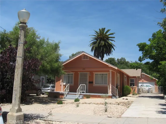 321 Myrtle Street, Redlands, California 92373