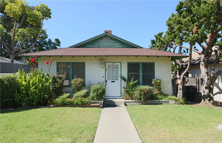 1827 261st Street, Lomita, California 90717
