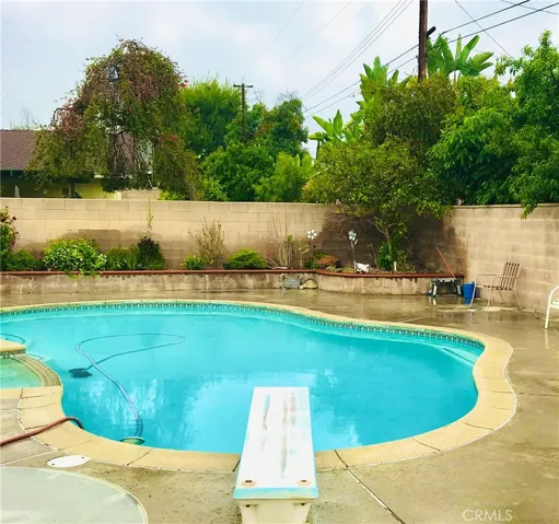 164 Genoa Way, Upland, California 91786