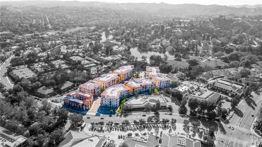 23500 Park Sorrento G34, Calabasas, California 91302