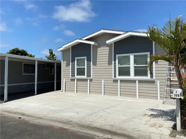 1225 Oceanside Boulevard 309, Oceanside, California 92054