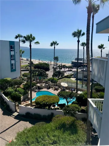630 The Village 309, Redondo Beach, California 90277