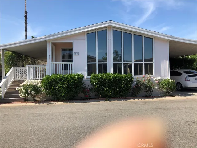 15831 Olden Street 52, Sylmar, California 91342