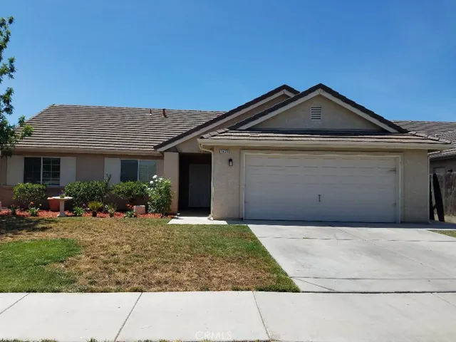 1429 Quail Street, Los Banos, California 93635