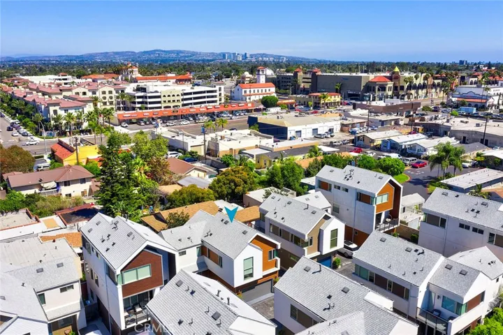 1944 Vitae Place, Costa Mesa, California 92627