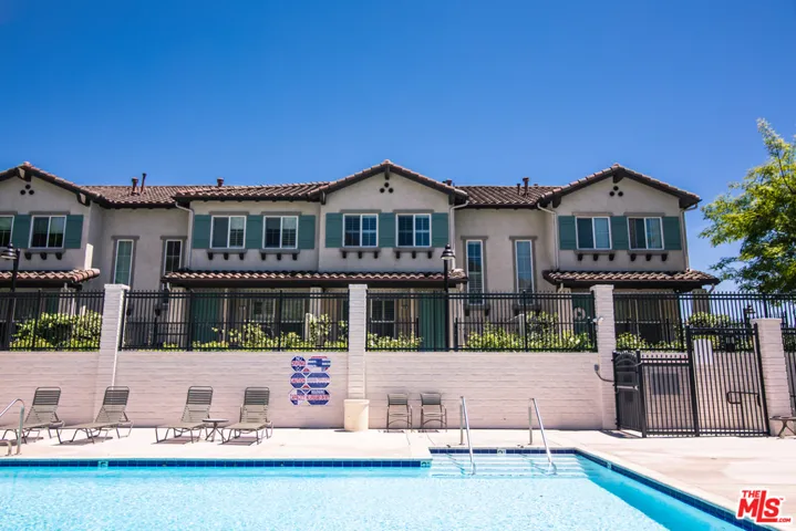 89 Via Aldea, Newbury Park, California 91320