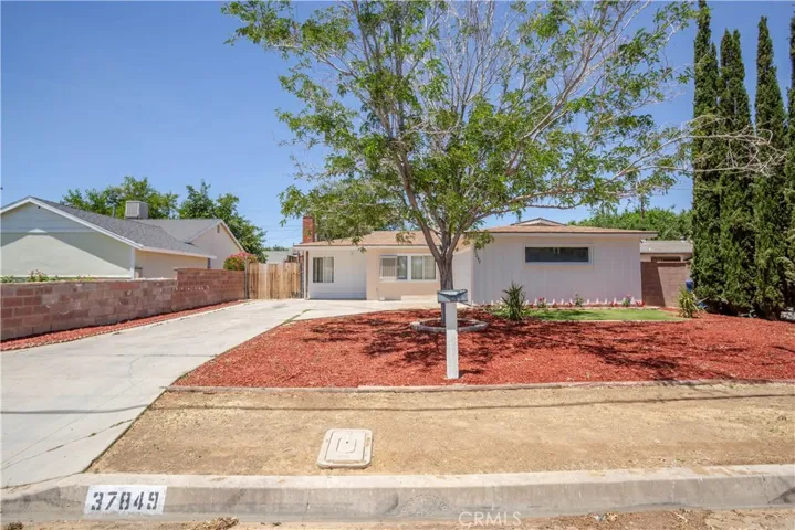 37849 Palm Vista, Palmdale, California 93550