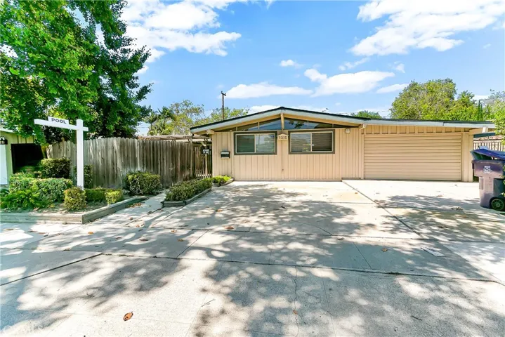 7215 E Mezzanine Way, Long Beach, California 90808