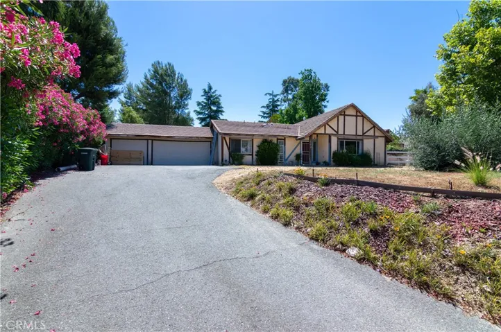 29201 Via Norte, Temecula, California 92591