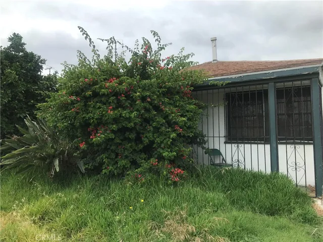 4261 E Saunders Street, Compton, California 90221