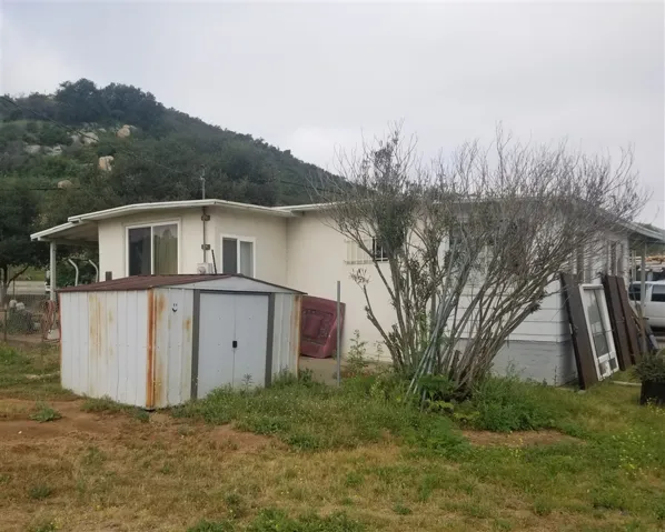25131 N Centre City Pkwy, Escondido, California 92026
