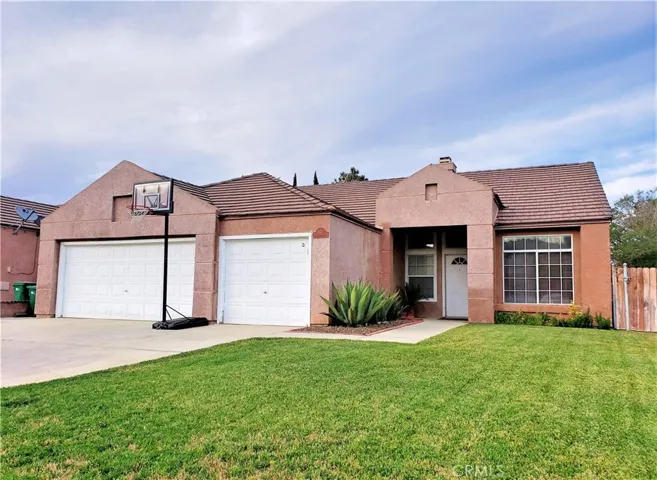 38814 Barrington Street, Palmdale, California 93551