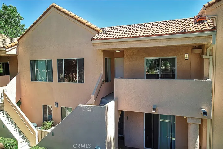 24464 Valle Del Oro 202, Newhall, California 91321
