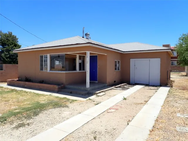 958 E Avenue Q, Palmdale, California 93550