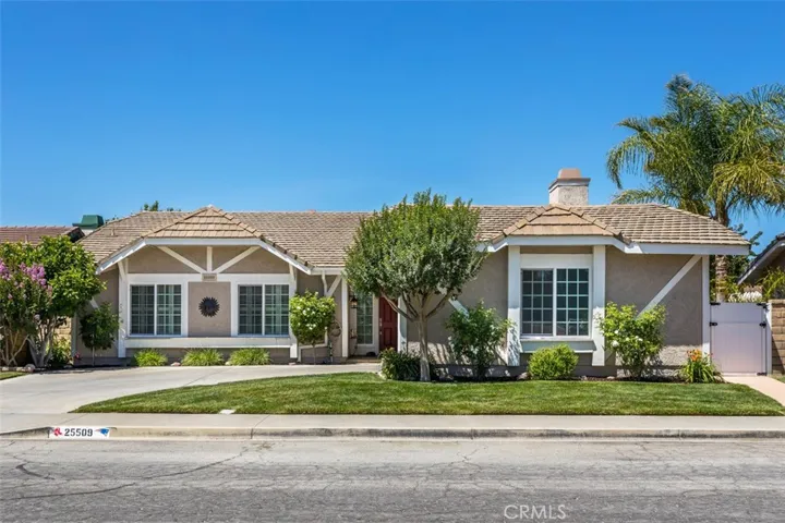 25509 Via Dona Christa, Valencia, California 91355