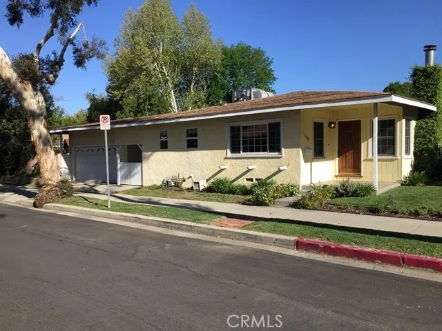 5131 Don Pio Drive, Woodland Hills, California 91364