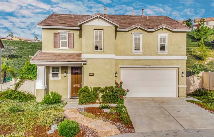 17130 Monterey Pines Lane, Canyon Country, California 91387
