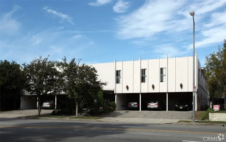 17083 Chatsworth Street, Granada Hills, California 91344
