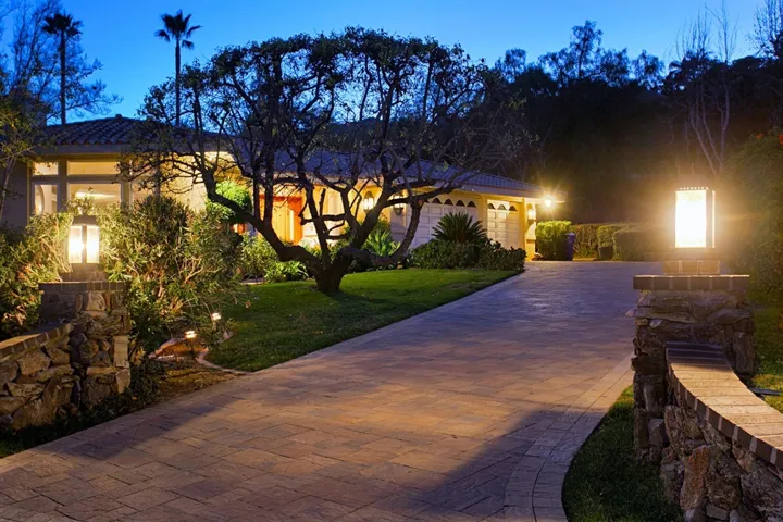 13033 Polvera Avenue, San Diego, California 92128