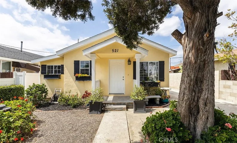 521 E Truslow Avenue, Fullerton, California 92832