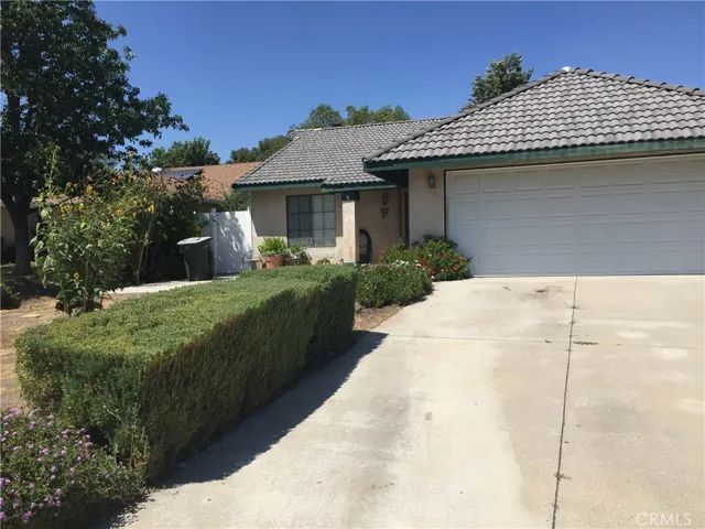 591 Le Harve Avenue, Lake Elsinore, California 92530