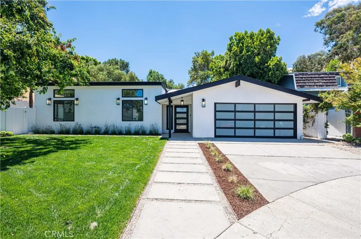5859 Maury Avenue, Woodland Hills, California 91367