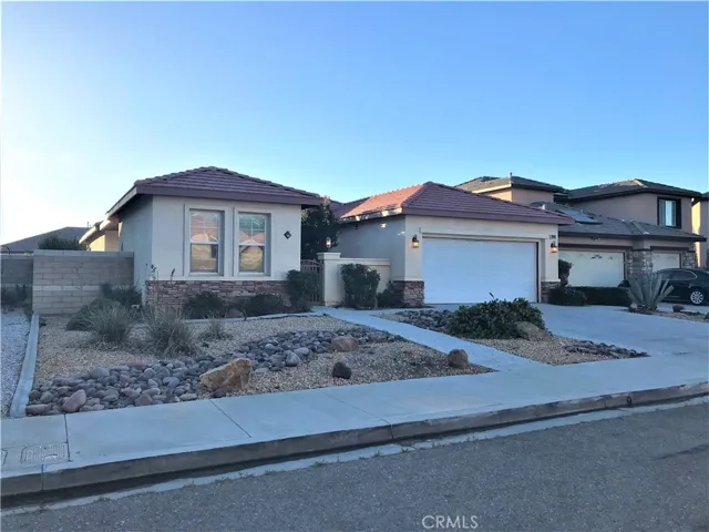 12945 Walnut Way, Victorville, California 92392