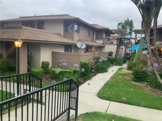 1485 Forest Glen Drive 208, Hacienda Heights, California 91745