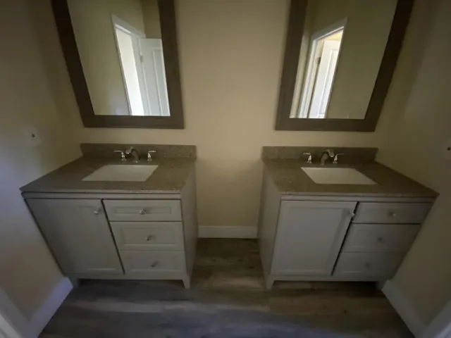 1 (31)