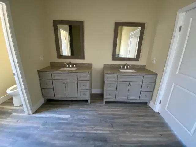1 (23)