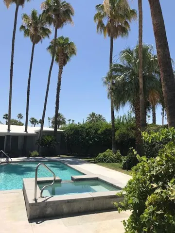 pool 2