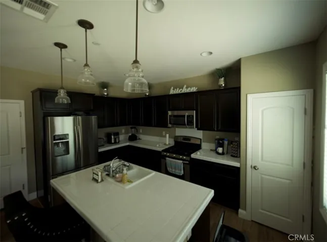 5405 Tejon Ridge Court, Bakersfield, California 93313
