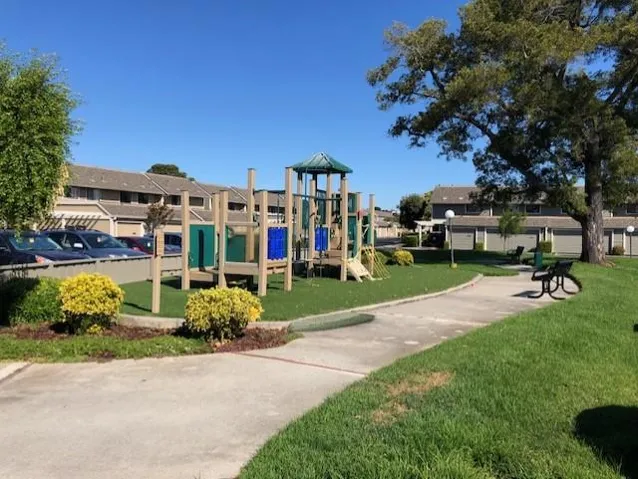 833 Columba Lane, Foster City, California 94404