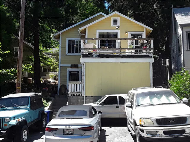 23339 Seeley Way, Crestline, California 92325