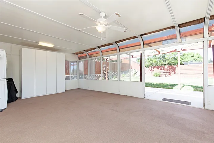 8564 Ellsworth Ln, Santee, California 92071