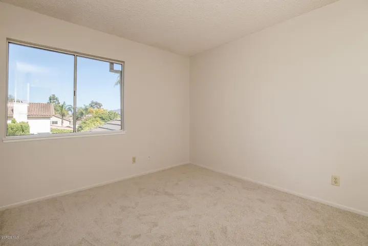 3904 Calle Loma Vista Thousand-large-026