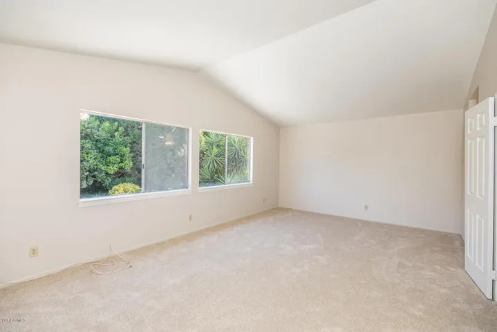 3904 Calle Loma Vista Thousand-large-022