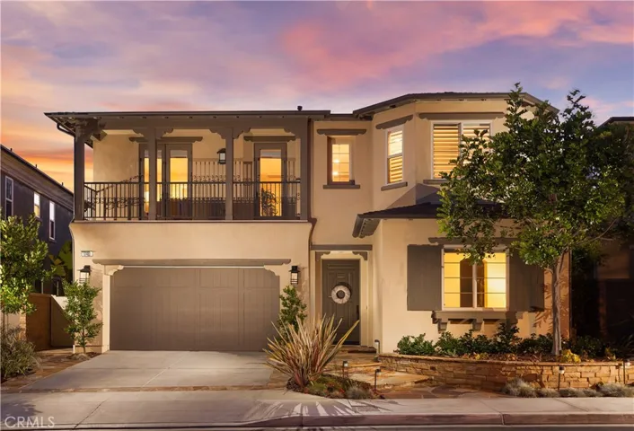 17461 Oakbluffs Lane, Huntington Beach, California 92649