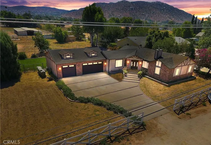 3307 Corona Avenue, Norco, California 92860