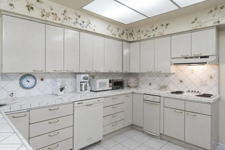 MLS 79334 Montego Bay Dr Bermuda Dunes C