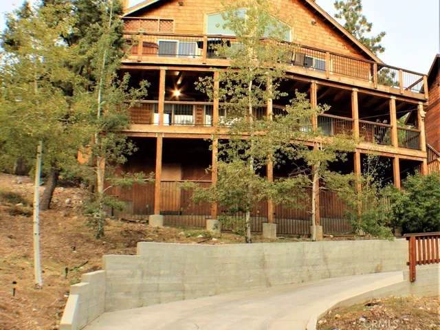 43453 Sheephorn Road, Big Bear, California 92315