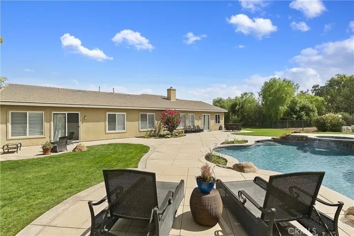 16905 Scottsdale Road, Riverside, California 92504