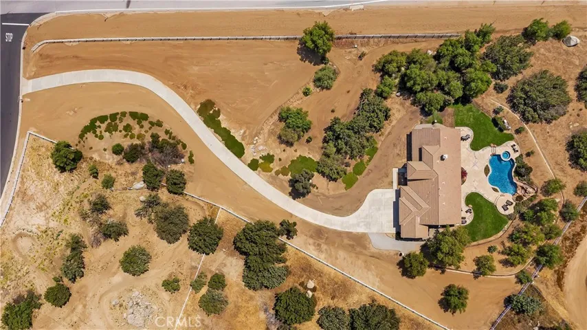 16905 Scottsdale Road, Riverside, California 92504