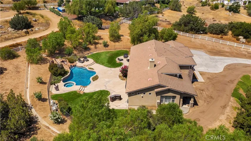 16905 Scottsdale Road, Riverside, California 92504