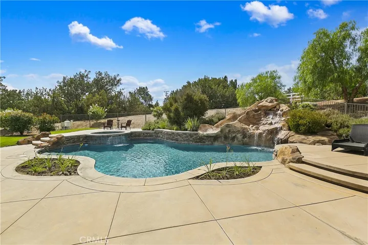 16905 Scottsdale Road, Riverside, California 92504