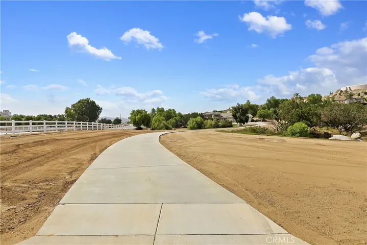 16905 Scottsdale Road, Riverside, California 92504